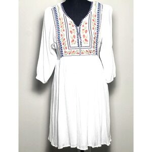 Forever 21 Women's Girls Dress White Embroidered Boho Chic‎ Size (S)